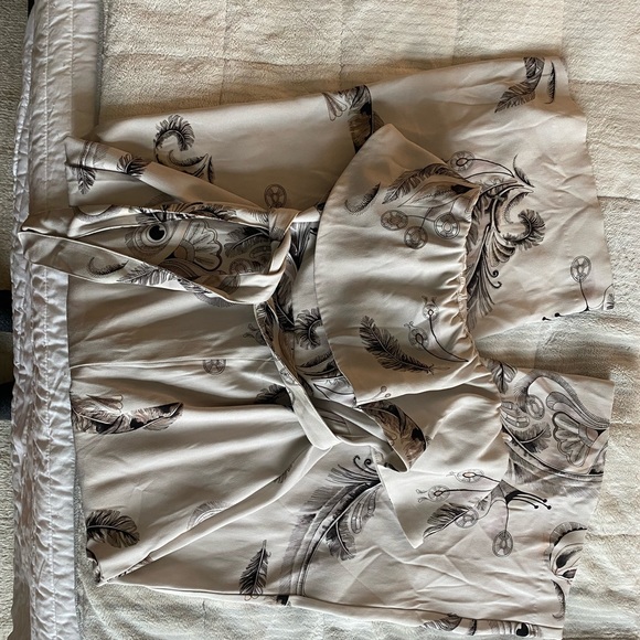 Aritzia Babaton Flutter Jumpsuit - Picture 2 of 6